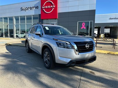 New 2025 Nissan Pathfinder SV
