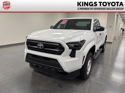 New 2025 Toyota Tacoma SR