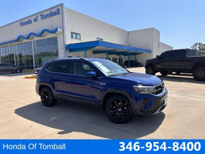 Used 2023 Volkswagen Taos SE w/ Panoramic Sunroof Package
