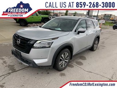 Used 2023 Nissan Pathfinder SL w/ Lighting Package (N92)