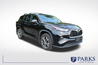 Used 2022 Toyota Highlander XLE