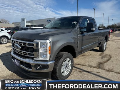 New 2025 Ford F250 XLT w/ 360-Degree Camera Package
