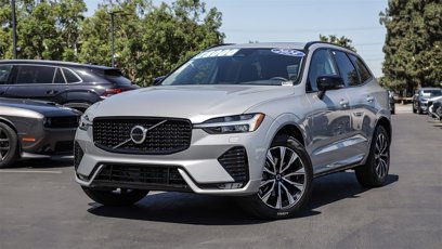 Used 2024 Volvo XC60 B5 Core w/ Protection Package Premier