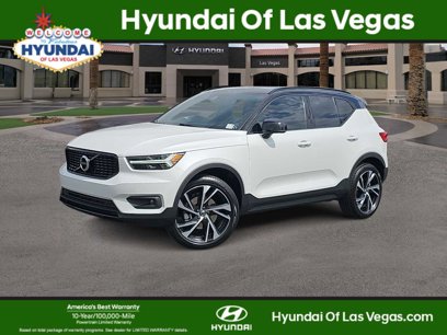 Used 2022 Volvo XC40 T5 R-Design w/ Protection Package Premier