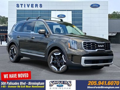Used 2024 Kia Telluride S w/ S Sunroof Package