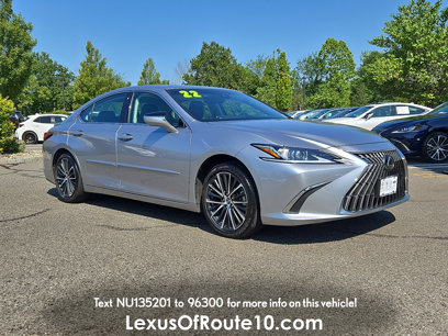 Certified 2022 Lexus ES 350 w/ Premium Package