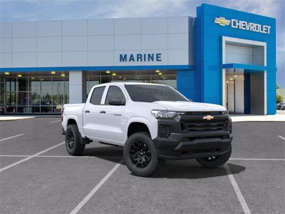 New 2025 Chevrolet Colorado W/T w/ WT Custom Package