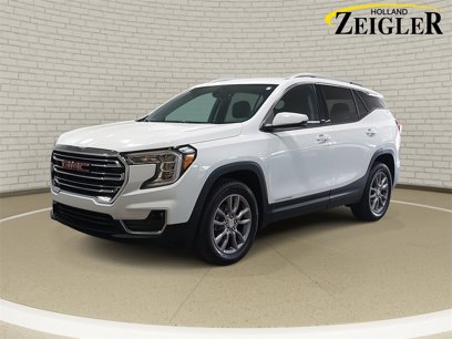 Used 2024 GMC Terrain SLT
