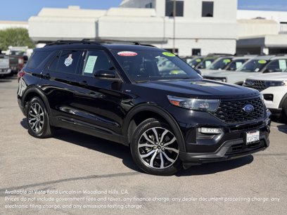 Certified 2022 Ford Explorer ST-Line w/ Class IV Trailer Tow Package