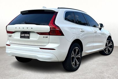 Certified 2022 Volvo XC60 B5 Momentum w/ Climate Package