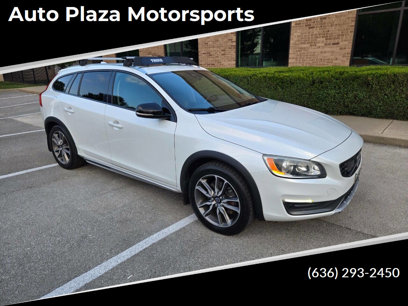 Used 2016 Volvo V60 T5 Cross Country w/ Convenience Package