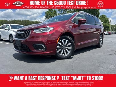 Used 2021 Chrysler Pacifica Touring-L