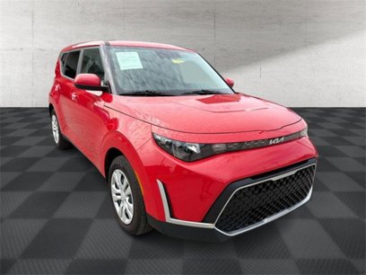 Certified 2025 Kia Soul LX