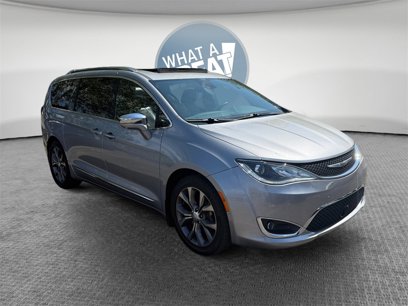 Used 2020 Chrysler Pacifica Limited