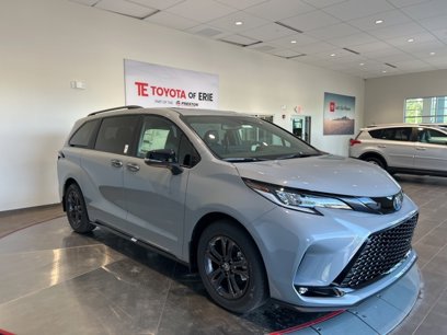 New 2025 Toyota Sienna XSE