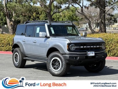 New 2024 Ford Bronco Outer Banks w/ Sasquatch Package