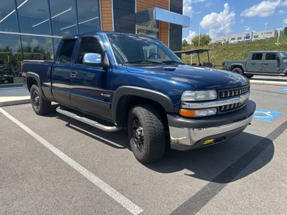 Used 2000 Chevrolet Silverado 1500 LS w/ Firm Ride Suspension Pkg