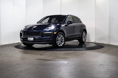 Certified 2022 Porsche Macan