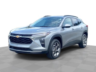 Certified 2025 Chevrolet Trax LT w/ Driver Confidence Package