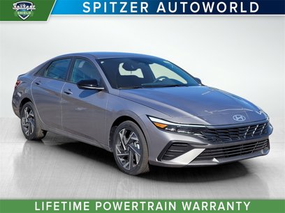 New 2025 Hyundai Elantra SEL