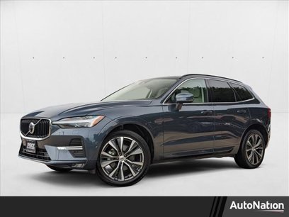 Used 2022 Volvo XC60 B5 Momentum w/ Advanced Package