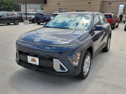 New 2025 Hyundai Kona SE