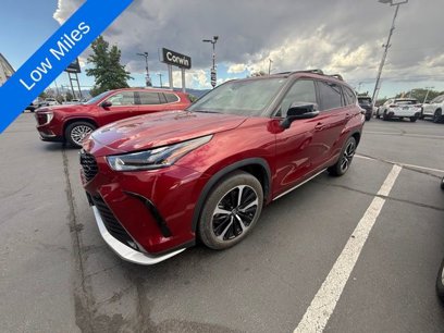 Used 2022 Toyota Highlander XSE