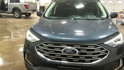 Used 2022 Ford Edge SEL w/ Convenience Package