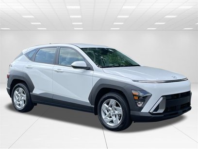 New 2025 Hyundai Kona SE