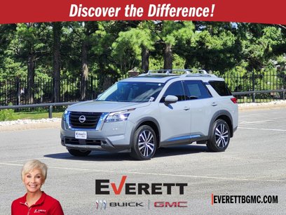 Used 2024 Nissan Pathfinder Platinum
