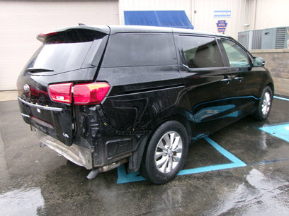 Used 2019 Kia Sedona LX