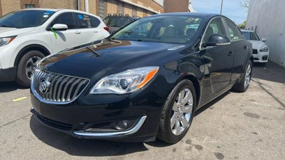Used 2016 Buick Regal Premium w/ Driver Confidence Package #1