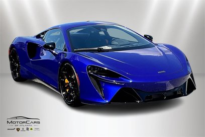 New 2025 McLaren Artura