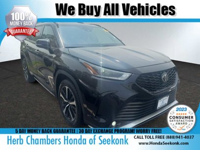 Used 2022 Toyota Highlander XSE