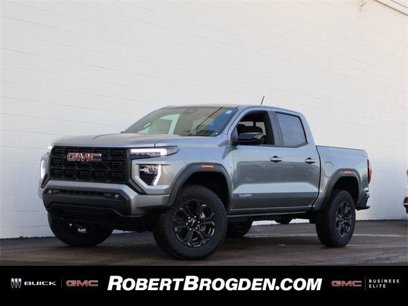 New 2024 GMC Canyon Elevation w/ Elevation Premium Package