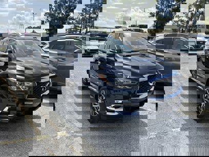 Used 2019 INFINITI QX60 Luxe w/ Essential Package