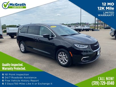 Used 2023 Chrysler Pacifica Touring-L