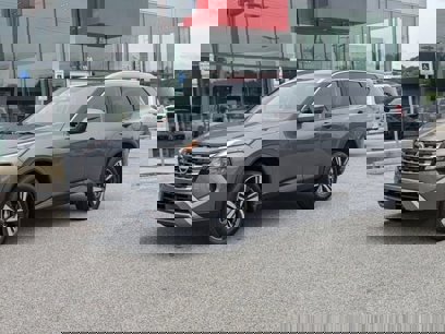 New 2024 Nissan Rogue SL w/ SL Premium Package