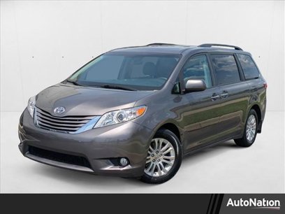 Used 2017 Toyota Sienna XLE Premium