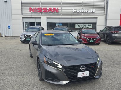 Used 2023 Nissan Altima 2.5 SR w/ SR Premium Package