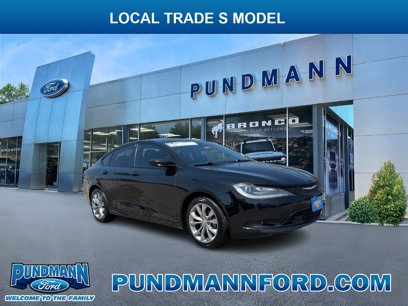 Used 2015 Chrysler 200 S w/ Comfort Group