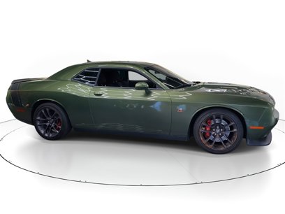 Used 2022 Dodge Challenger R/T Scat Pack w/ Scat Pack Stripe