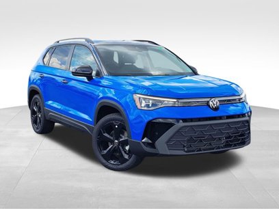 New 2025 Volkswagen Taos SE