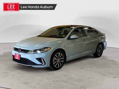 Used 2025 Volkswagen Jetta SE