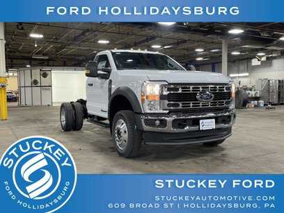 New 2025 Ford F550 4x4 Regular Cab Super Duty w/ XLT Value Package