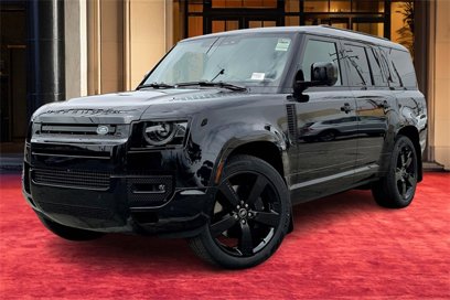 New 2025 Land Rover Defender 130 X-Dynamic SE