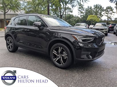 New 2026 Volvo XC40 B4 Core