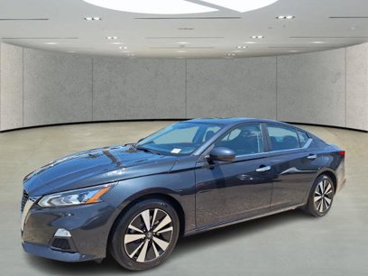 Certified 2022 Nissan Altima 2.5 SV