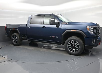 Used 2021 GMC Sierra 2500 AT4 w/ AT4 Premium Plus Package