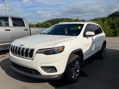 Used 2020 Jeep Cherokee Latitude Plus w/ Comfort/Convenience Group